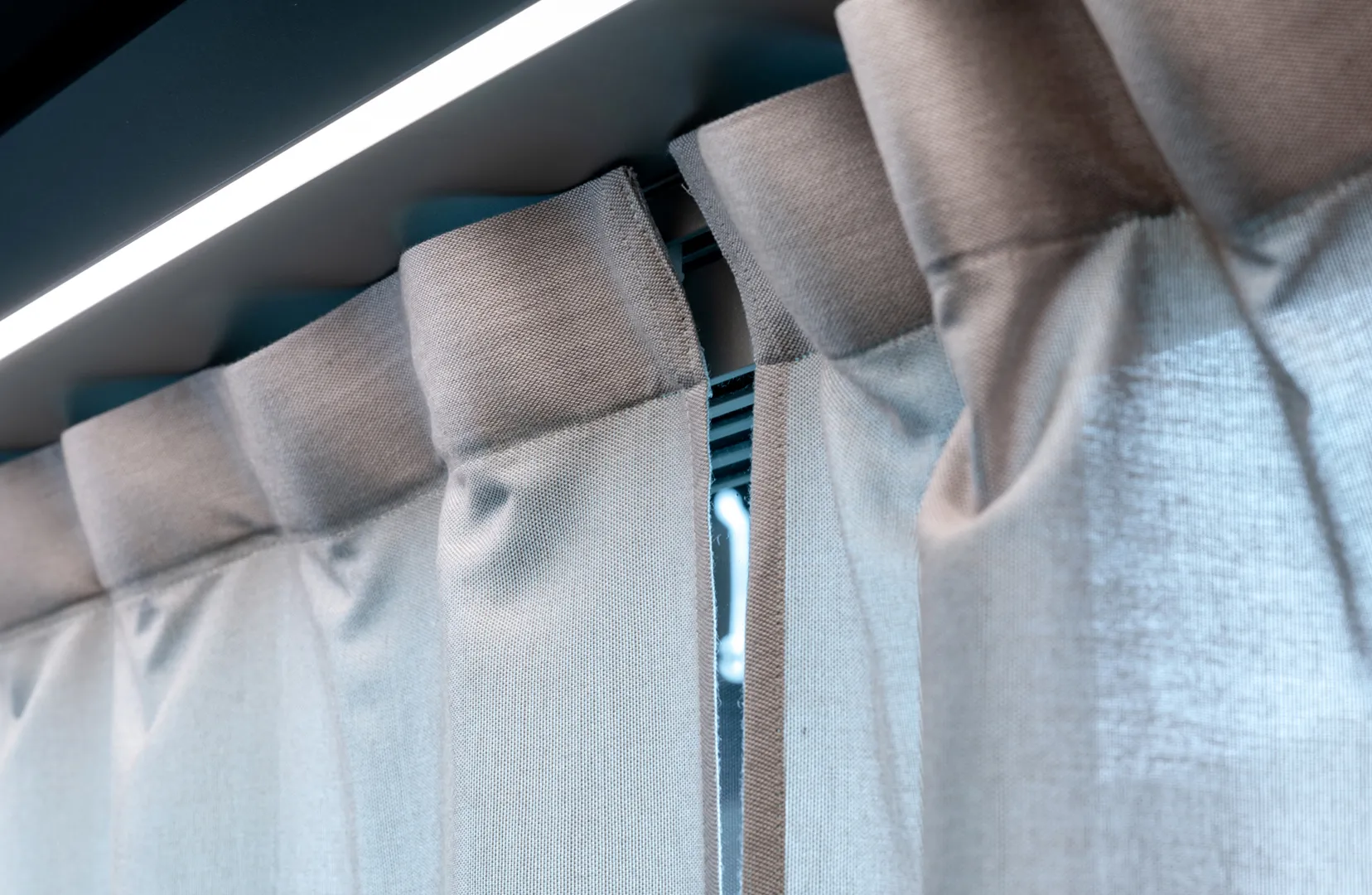 Drapes 2