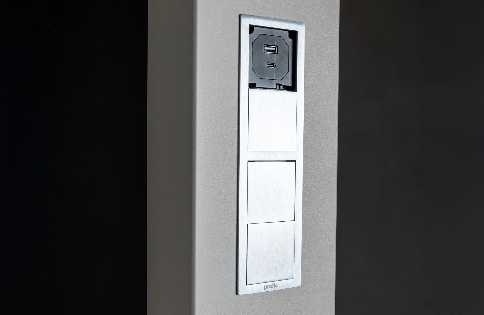 Strom- und USB-Steckdosen 4
