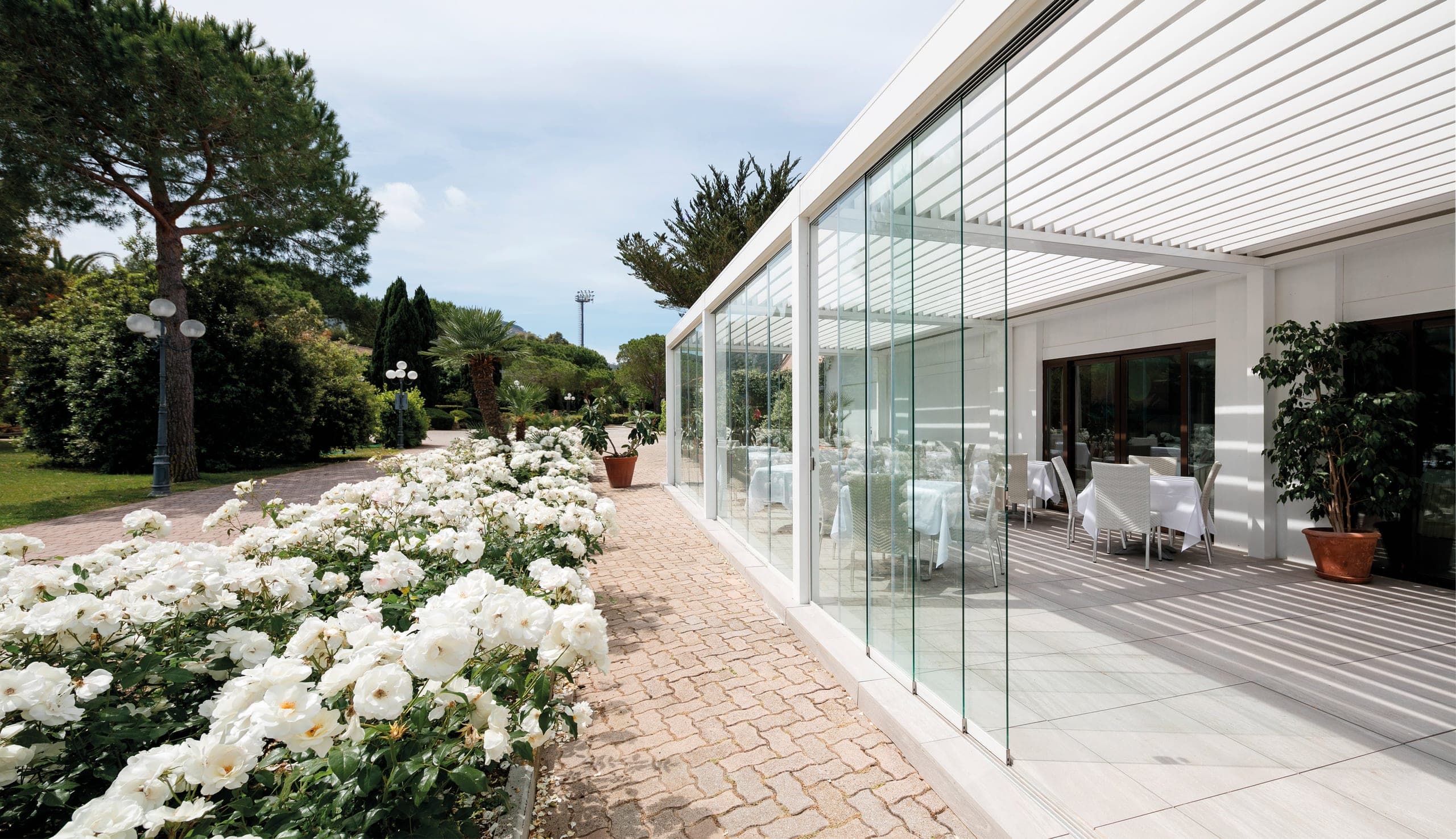 Pergola bioclimatique