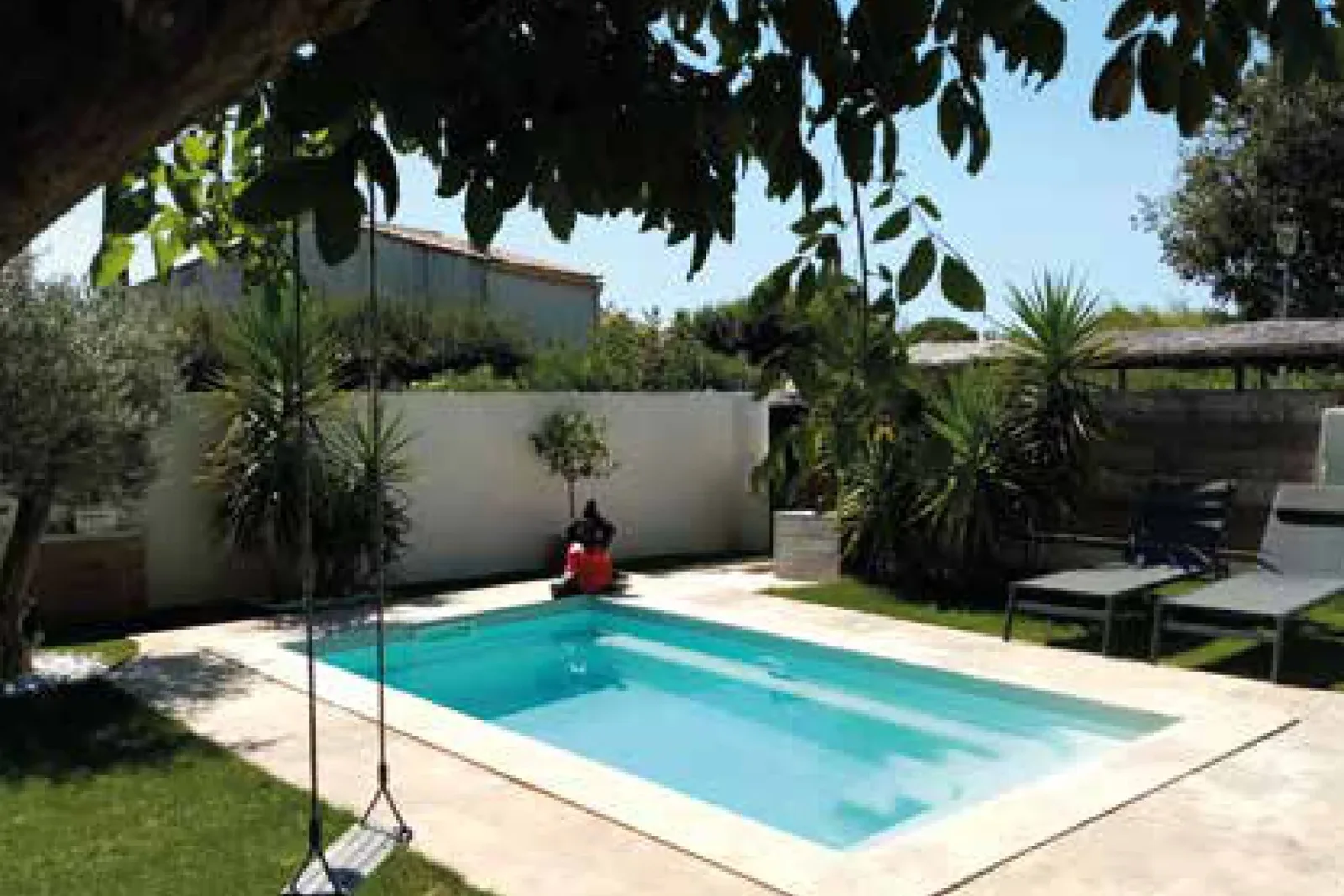 Piscine coque polyester MINI-KARÉ